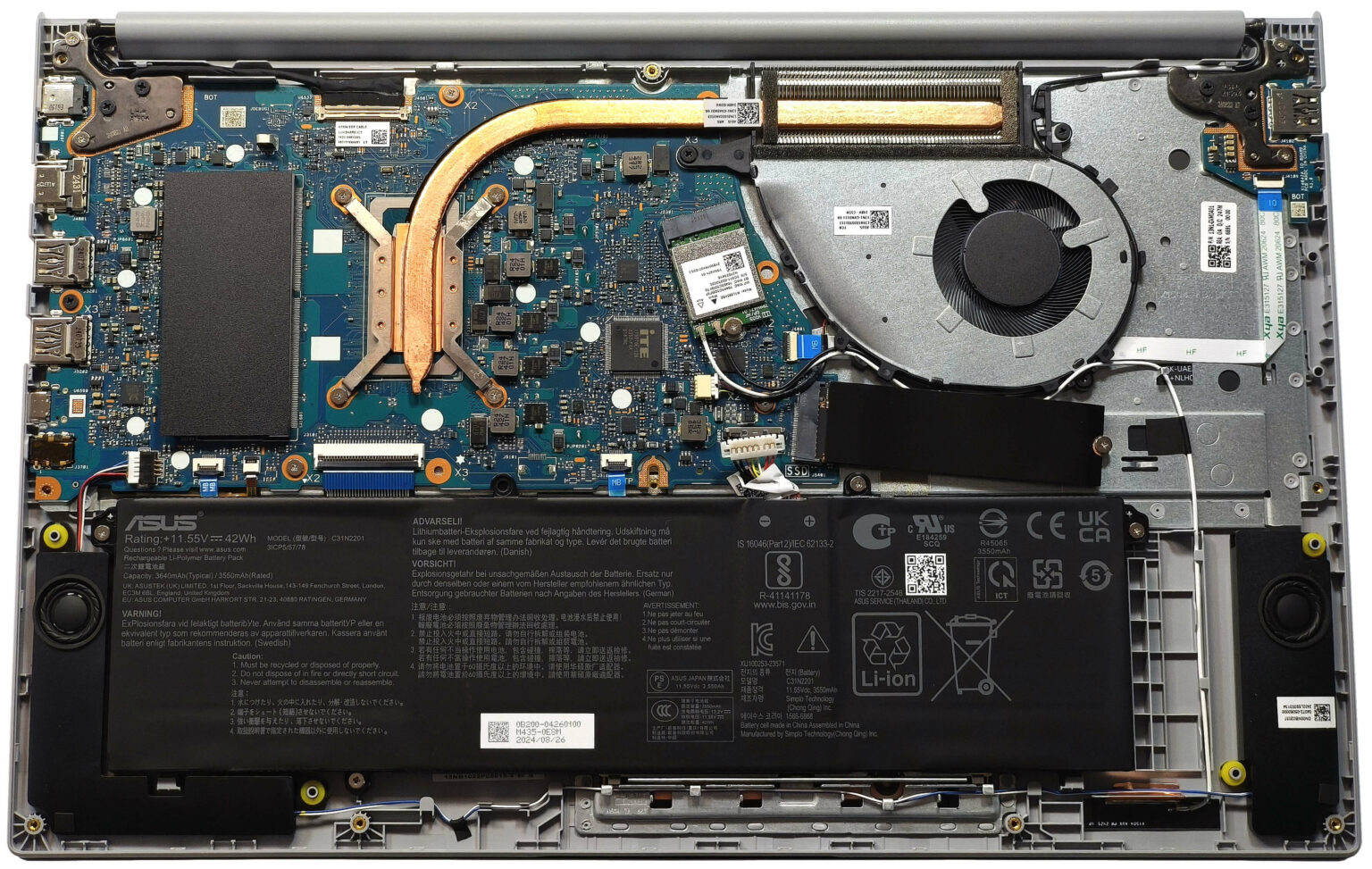Internal Photo of Asus Vivobook X1504, X1504VA, X1504ZA, X1505, X1505VA, X1505ZA, silver US keyboard (ASUS X1504)